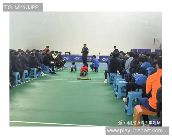 冬训跨界创新助力足球科学训练全面提升球员综合素质